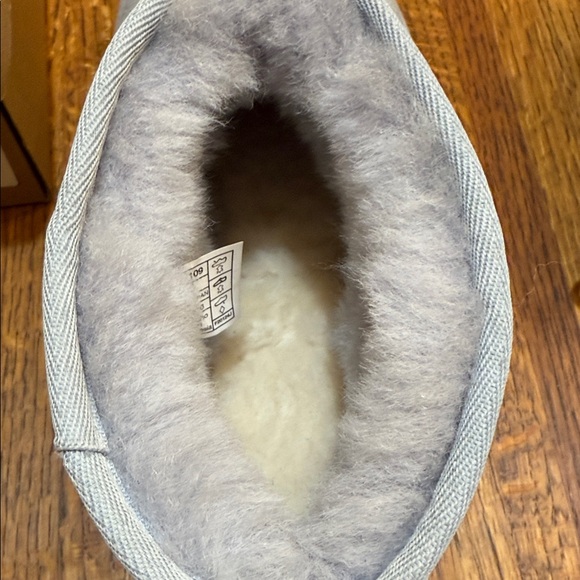 NWT UGG Light Blue Gray Ultra-mini Suade boots - Picture 7 of 9